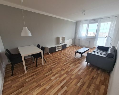 Kastanienplatz 6 (4.OG links)